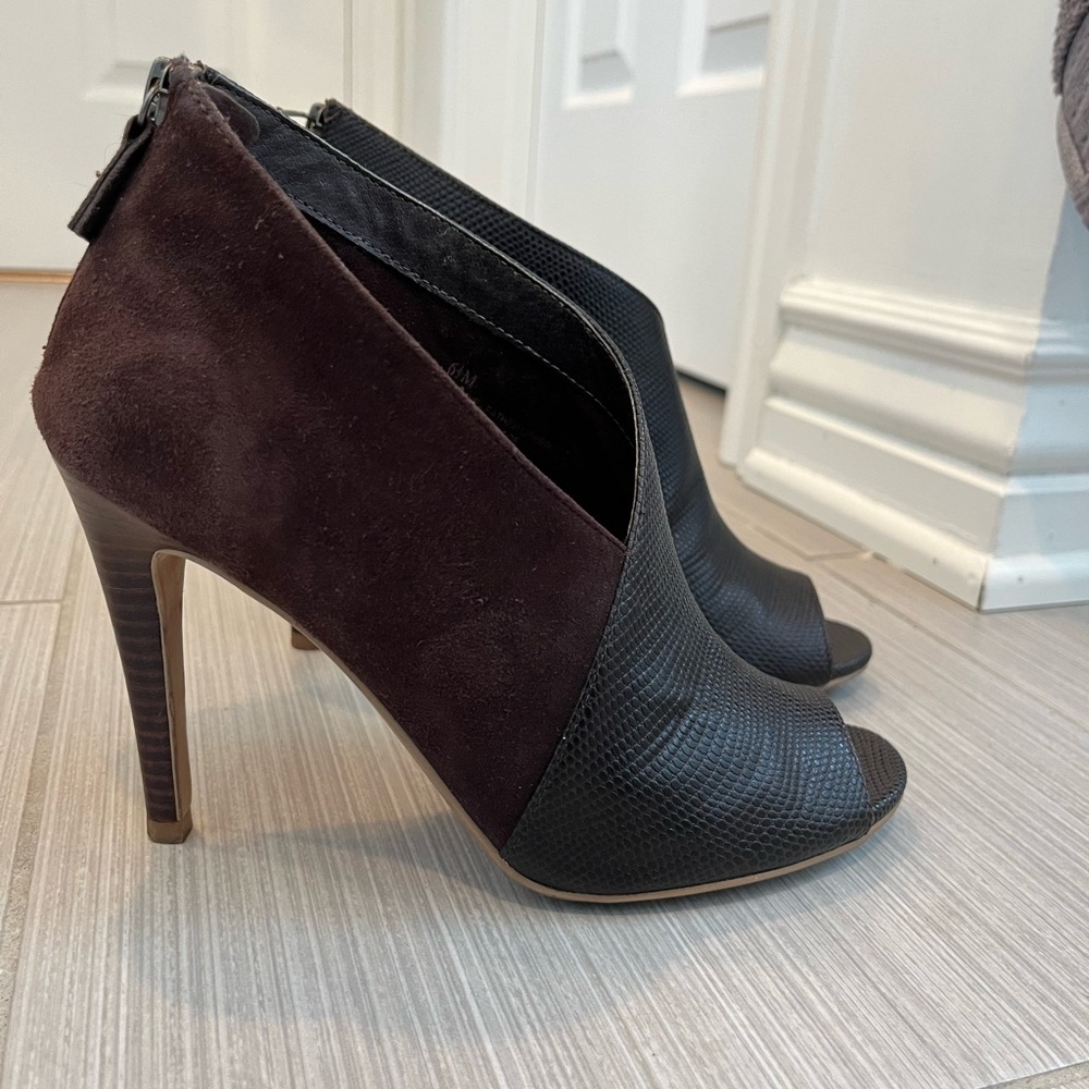 Halogen peep toe booties 6.5 leather